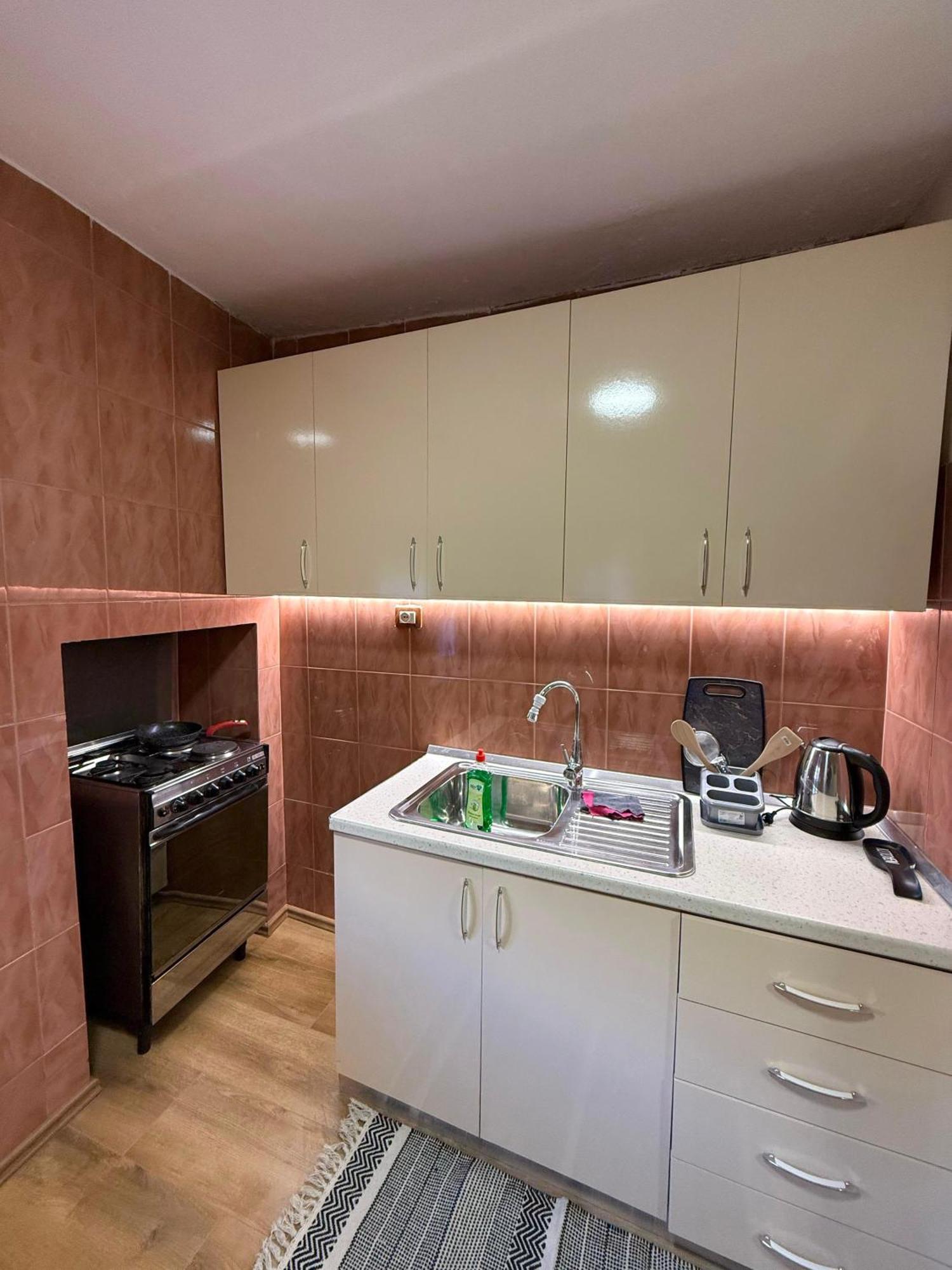 Shkodra Guest House 2 Luaran gambar